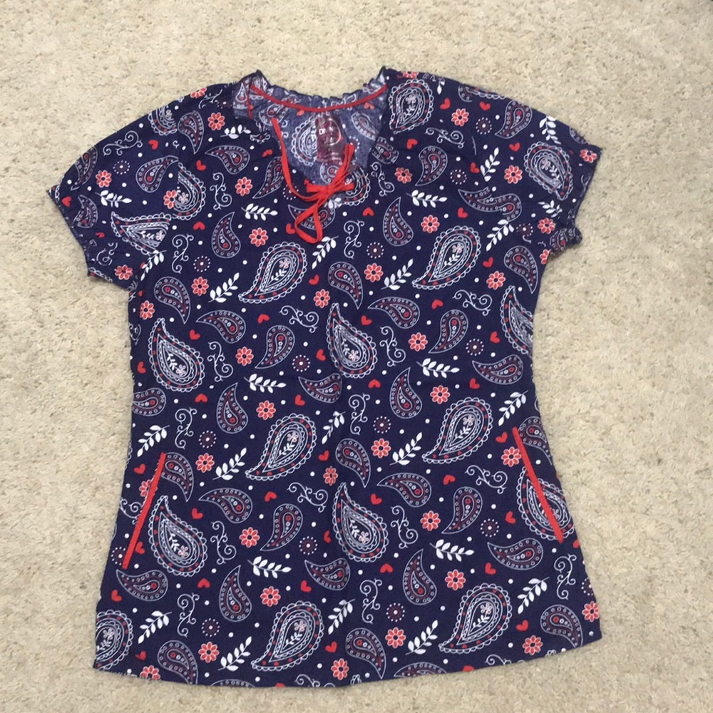 Slimming size Medium Divine by JDM- Scrub top